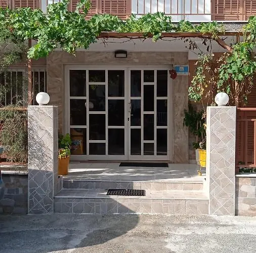 Δωμάτια σε οικογενειακή κατοικία Stella Sunrise *