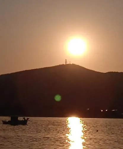 Δωμάτια σε οικογενειακή κατοικία Stella Sunrise Σταυρός