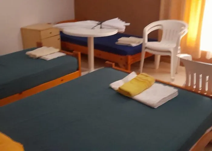 Δωμάτια σε οικογενειακή κατοικία Stella Sunrise *