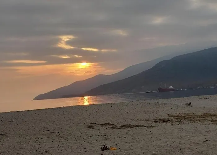 Δωμάτια σε οικογενειακή κατοικία Stella Sunrise Σταυρός